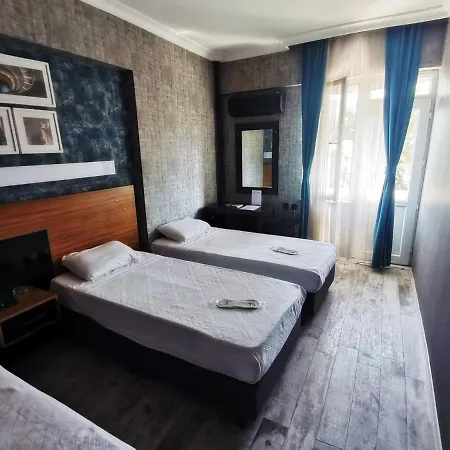 Esin Otel 3*