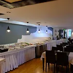 Hotel Esin 3*
